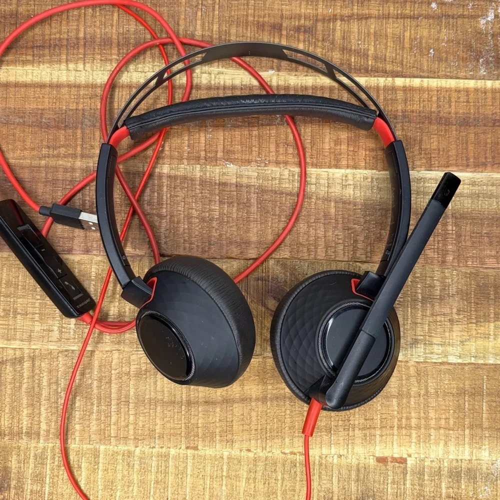 POLY Blackwire C5200 Wired Headset With Case